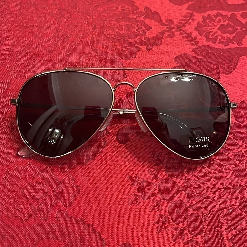 Brand New Floats Komodo Polarized Aviators Sunglasses Metal Silver Tone Frame